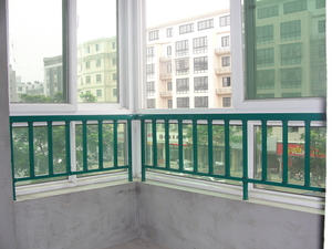 窗台护栏 绿色